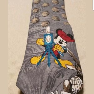 MICKEY Mouse INC Disney Gray super cute B-E-1